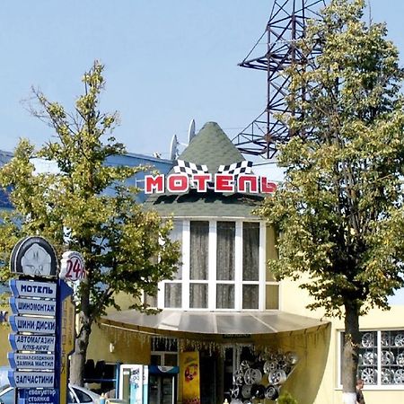 莫泰汽车旅馆 伊万诺-弗兰科夫斯克 客房 照片